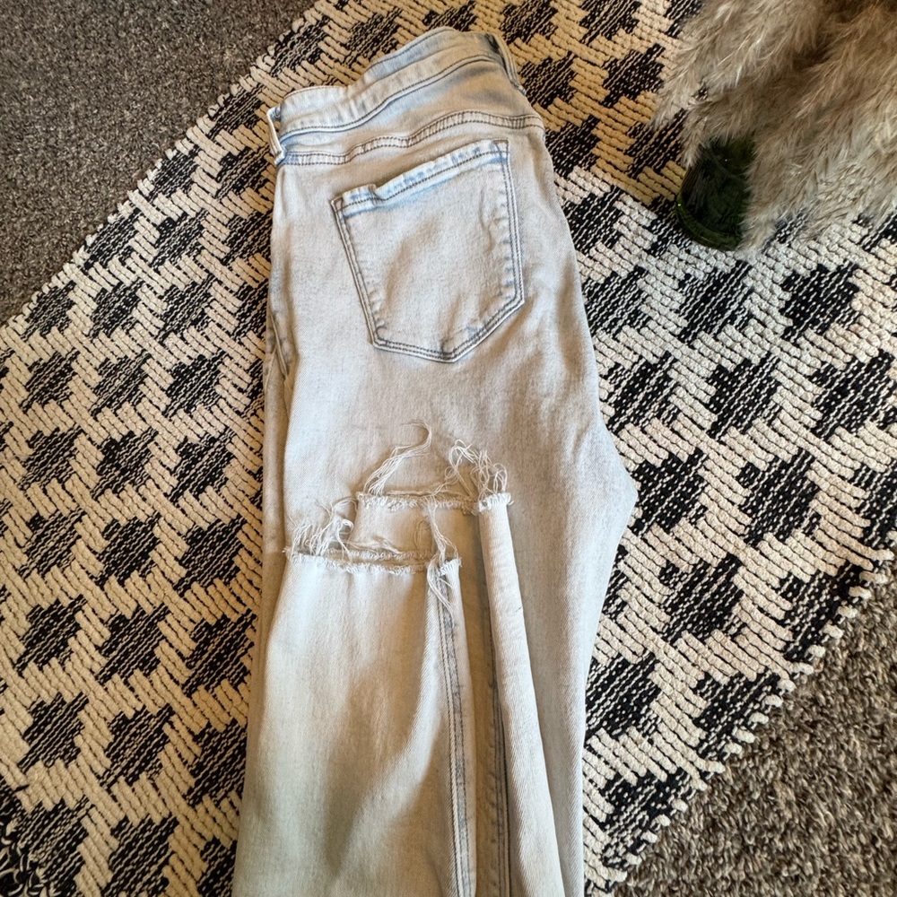 Light Blue Distressed Women Jeans